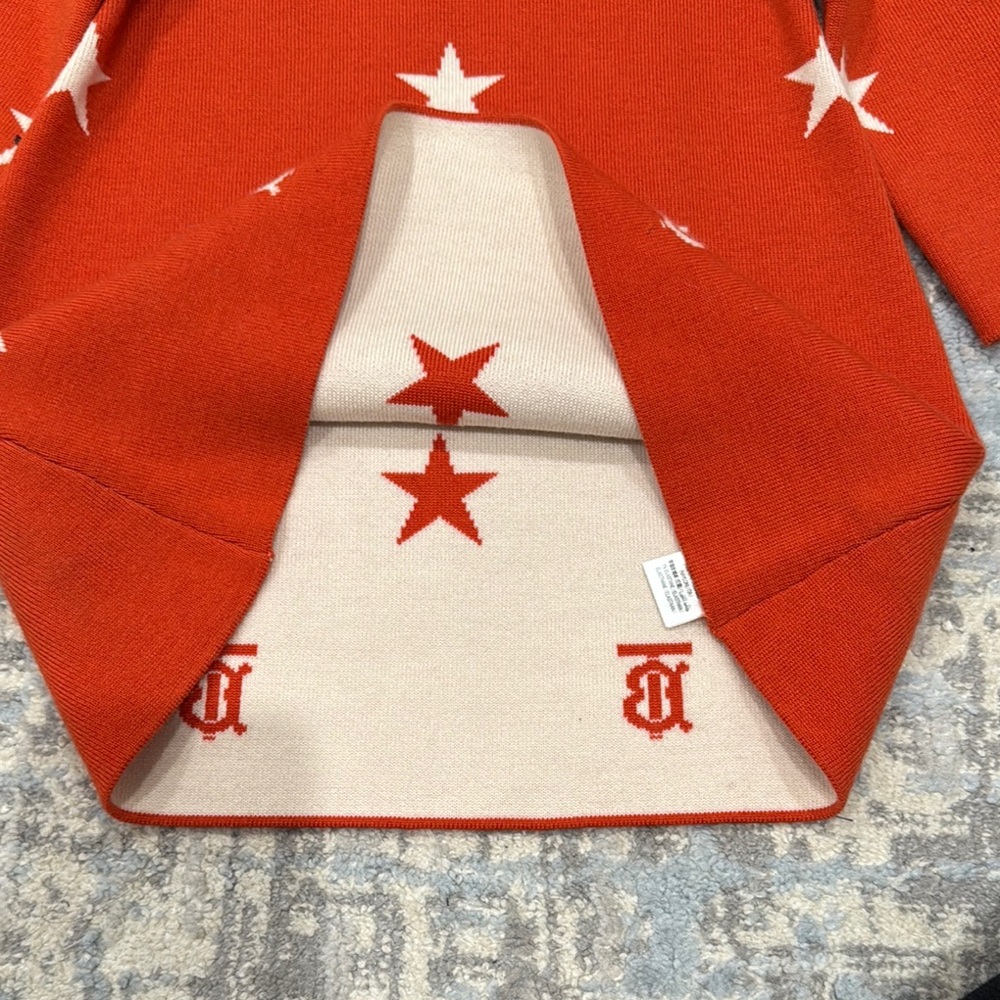 Burberry dress with Star and Logo Pattern - Picture 2 of 5